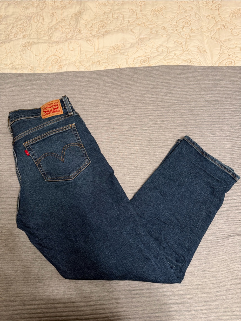 Levi's women’s wedgie straight